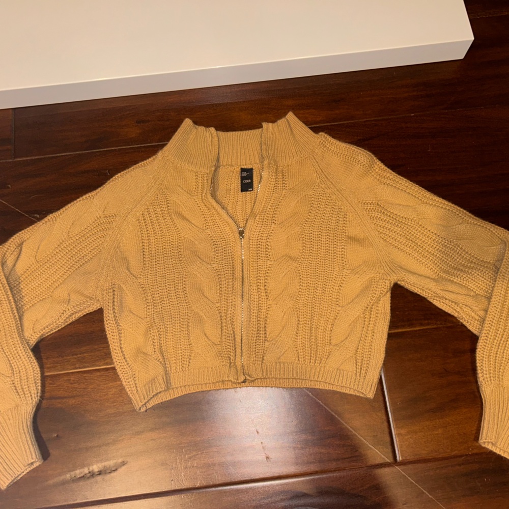 Cider cropped zip up sweater